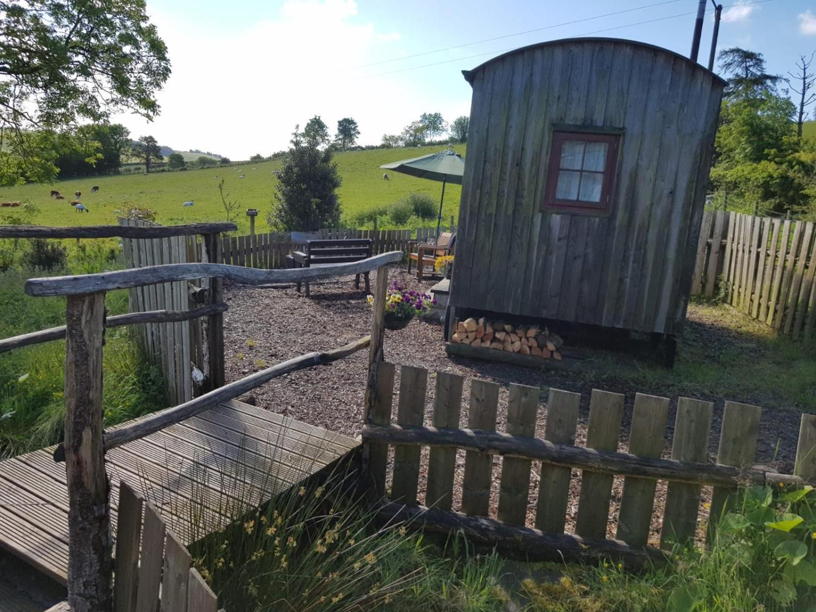 Eco Accommodation Cornflower Craven Arms Exterior foto